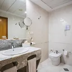 Hotel Melia Plaza 4*