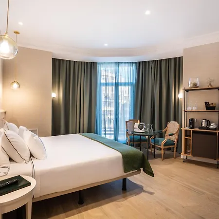 Melia Plaza Otel