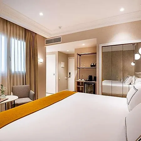 Melia Plaza