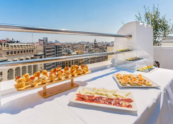 Hotell Melia Plaza 4*