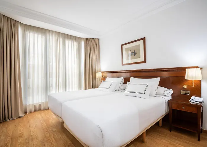 Hotell Melia Plaza
