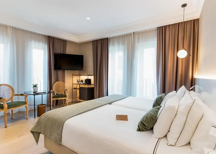 Melia Plaza Hotell