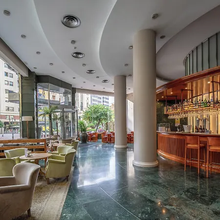 Hotell Melia Plaza Valencia